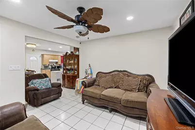 79 Union Place, Hempstead, NY 11550 - Photo 9