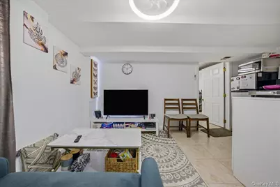 11 Crescent Street, Oyster Bay, NY 11801 - Photo 19