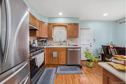 11 Crescent Street, Oyster Bay, NY 11801 - Photo 11