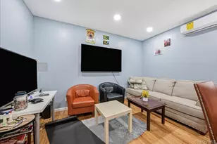 11 Crescent St, Hicksville, NY 11801 - Photo 17