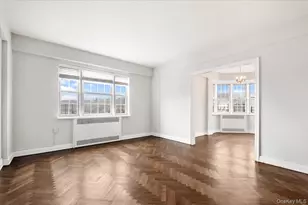 45 Popham Rd, Scarsdale, NY 10583 - Photo 3