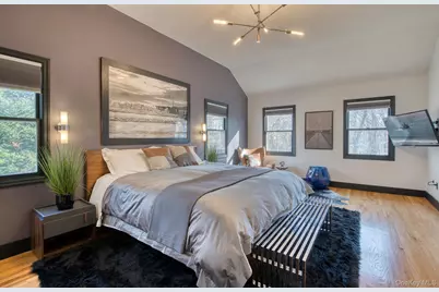 66 Knoll Road, Southampton, NY 11968 - Photo 21