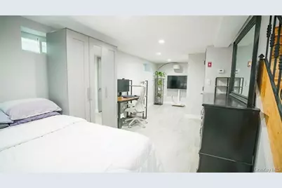 130-05 135th Place, Ozone Park, NY 11420 - Photo 11