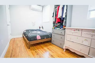 130-05 135th Place, Ozone Park, NY 11420 - Photo 9