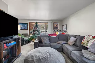 40 Fairview Dr, Shirley, NY 11967 - Photo 9