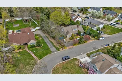 757 Bixby Drive, Baldwin, NY 11510 - Photo 7