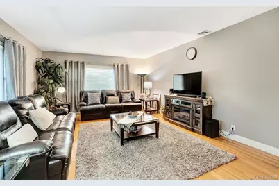 757 Bixby Drive, Baldwin, NY 11510 - Photo 11