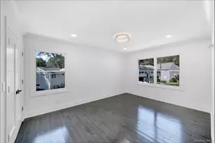 63 Oak Ave, Huntington Station, NY 11746 - Photo 19