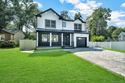 63 Oak Avenue, Huntington Station, NY 11746 - Photo 3