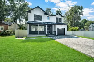 63 Oak Ave, Huntington Station, NY 11746 - Photo 3