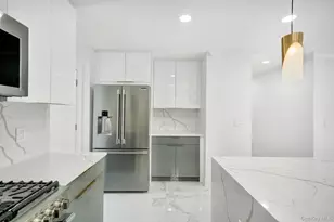 63 Oak Ave, Huntington Station, NY 11746 - Photo 9