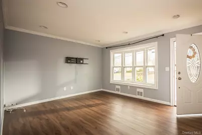 41 Morning Drive, Centereach, NY 11720 - Photo 3