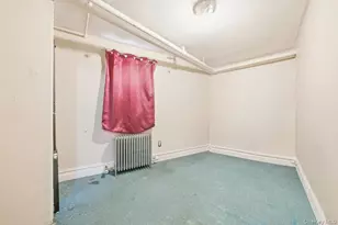 42 Paula Ave, Yonkers, NY 10704 - Photo 9