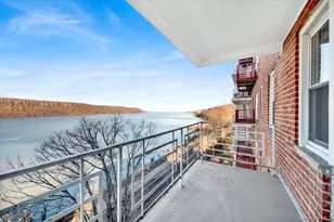 709 Warburton Ave, Yonkers, NY 10701 - Photo 17