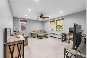 13 Bryant Crescent, White Plains, NY 10605 - Photo 7