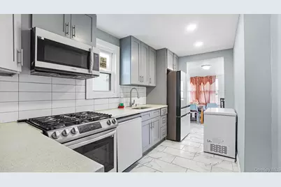 242-27 88 Drive, Bellerose, NY 11426 - Photo 7