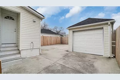 242-27 88 Drive, Bellerose, NY 11426 - Photo 25