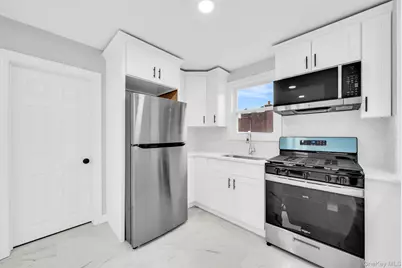 129 Sheridan Avenue, Williston Park, NY 11596 - Photo 21