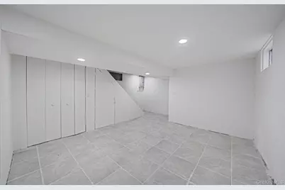 129 Sheridan Avenue, Williston Park, NY 11596 - Photo 23