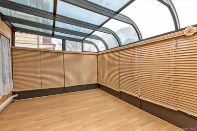 1006 N 7th Street, New Hyde Park, NY 11040 - Photo 9