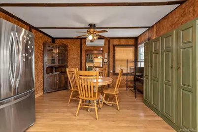 1006 N 7th Street, New Hyde Park, NY 11040 - Photo 7