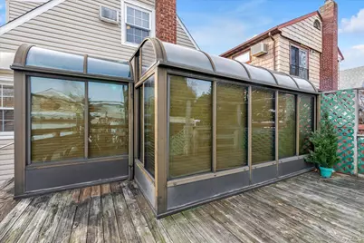 1006 N 7th Street, New Hyde Park, NY 11040 - Photo 17