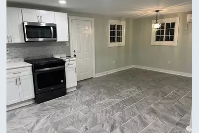 105 S 32nd Street, Wyandanch, NY 11798 - Photo 3