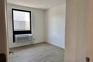 362 W Merrick Rd, Valley Stream, NY 11580 - Photo 5