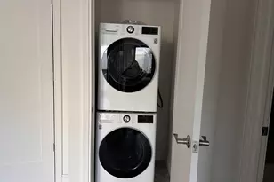 362 W Merrick Rd, Valley Stream, NY 11580 - Photo 7