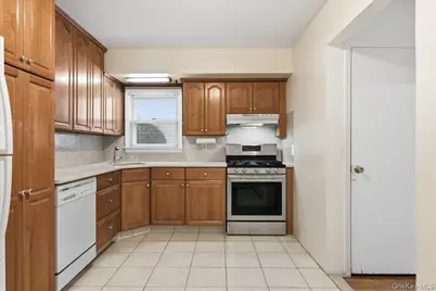 41 Meade Avenue, Bethpage, NY 11714 - Photo 11