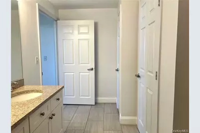 300 Mamaroneck Avenue #718, White Plains, NY 10605 - Photo 9