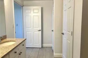 300 Mamaroneck Ave, White Plains, NY 10605 - Photo 9