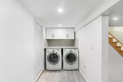 65 Floyd Street, New York, NY 10310 - Photo 13