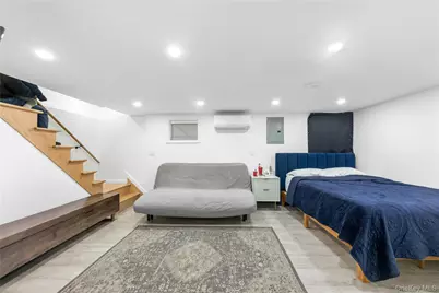 65 Floyd Street, New York, NY 10310 - Photo 11