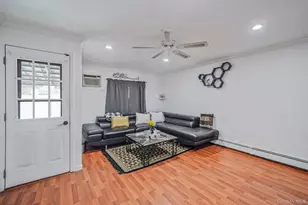 32 Needle Ln, Levittown, NY 11756 - Photo 11