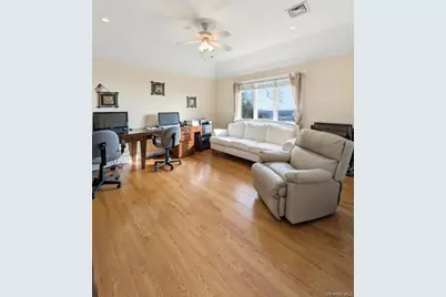 174 Douglas, New York, NY 10304 - Photo 15