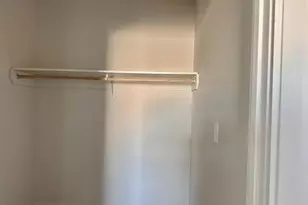 362 W Merrick Rd, Valley Stream, NY 11580 - Photo 5