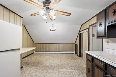 149 Byrd Street, Lindenhurst, NY 11757 - Photo 31