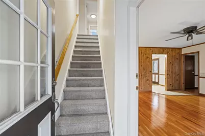 149 Byrd Street, Lindenhurst, NY 11757 - Photo 7