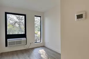 362 W Merrick Road W, Valley Stream, NY 11580 - Photo 5