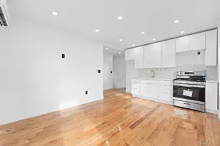 115-39 202nd St, Saint Albans, NY 11412 - Photo 13