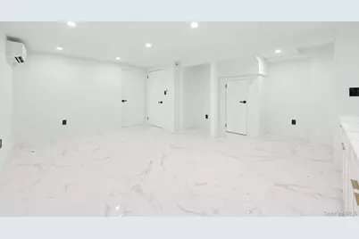 115-39 202nd Street, Saint Albans, NY 11412 - Photo 19