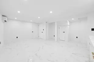 115-39 202nd St, Saint Albans, NY 11412 - Photo 19