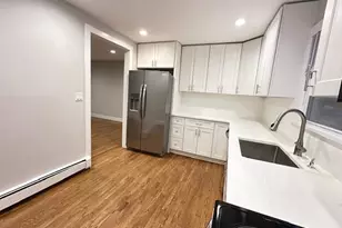 219 Manorhaven Blvd, Port Washington, NY 11050 - Photo 7