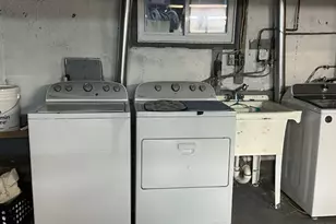 219 Manorhaven Blvd, Port Washington, NY 11050 - Photo 15