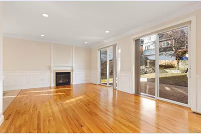 44 Hillwood Place, Yonkers, NY 10710 - Photo 13