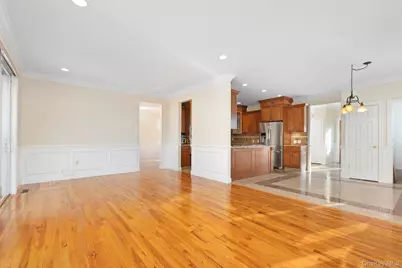 44 Hillwood Place, Yonkers, NY 10710 - Photo 15