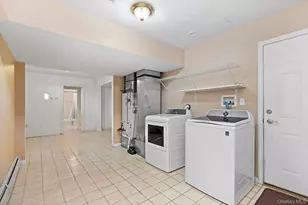 44 Hillwood Pl, Yonkers, NY 10710 - Photo 35