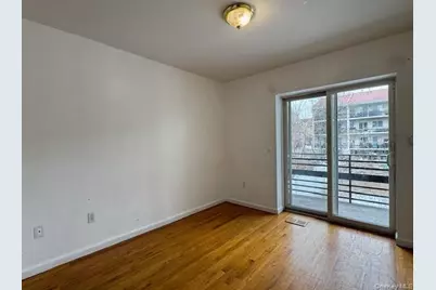 114-67 Taipei Court, College Point, NY 11356 - Photo 19