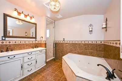 4940 169th Street, Flushing, NY 11365 - Photo 15